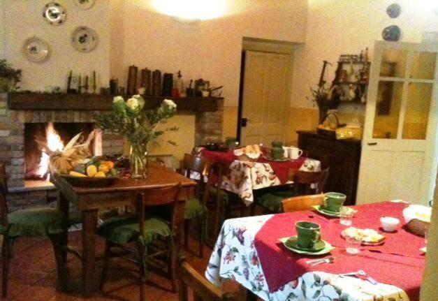 Agriturismo Il Gioco Dell'Oca Barolo Εξωτερικό φωτογραφία