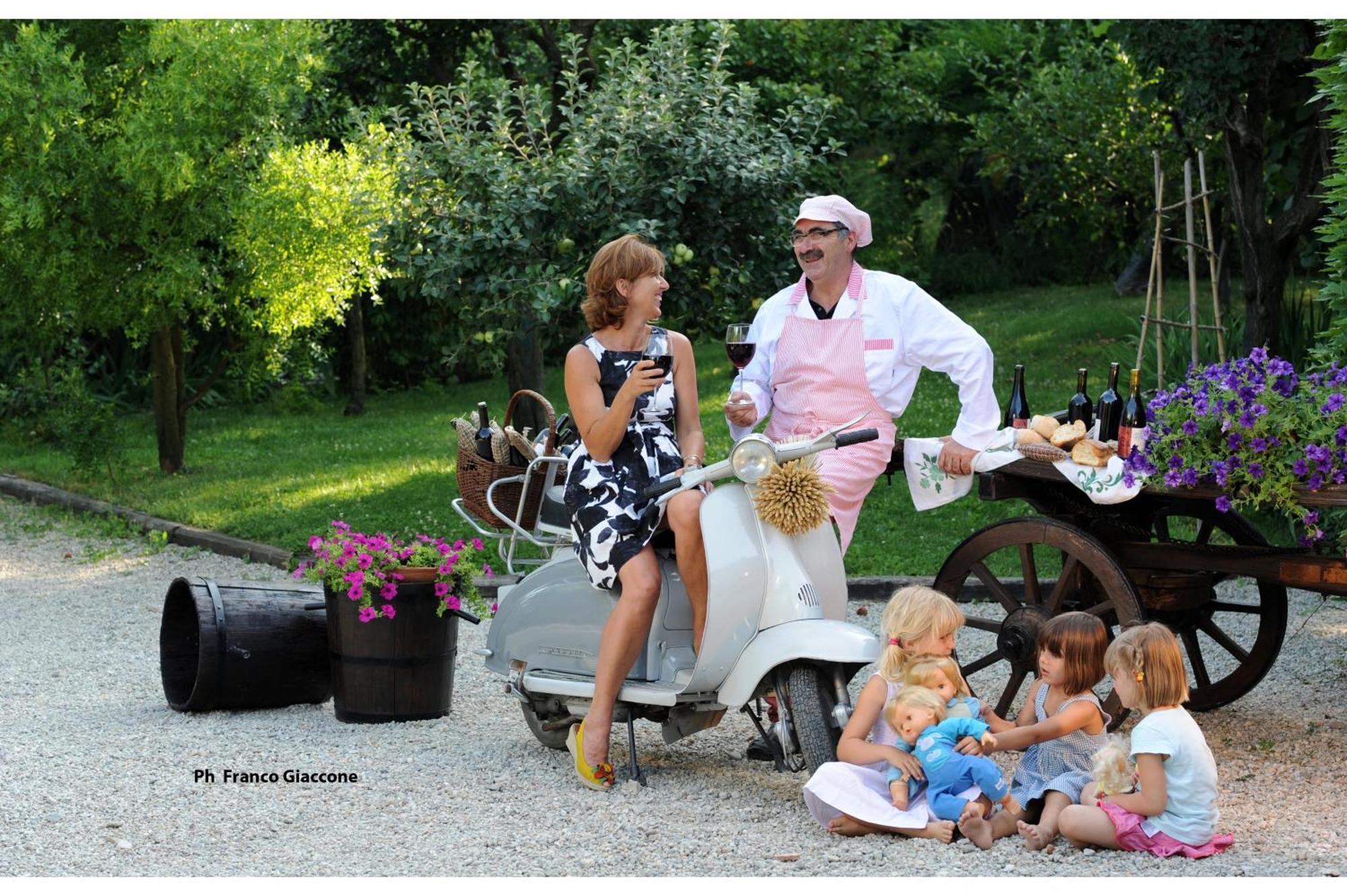 Agriturismo Il Gioco Dell'Oca Barolo Εξωτερικό φωτογραφία